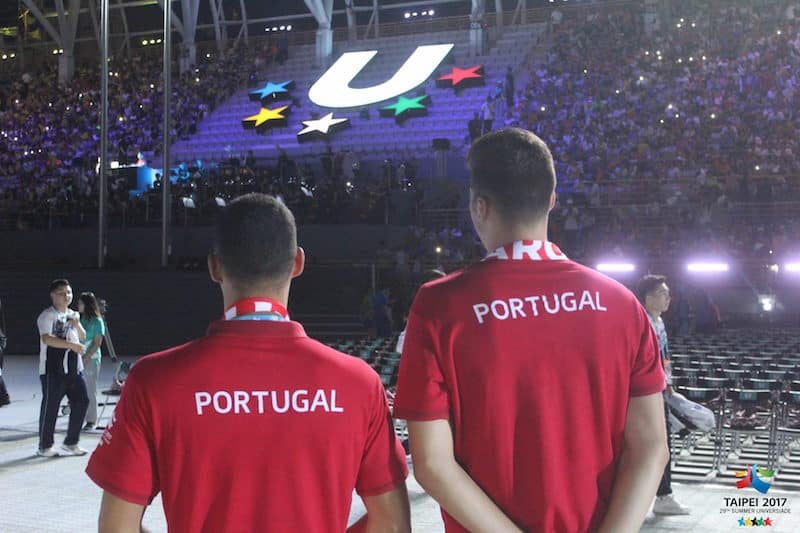 Ginastas masculinos portugueses pela primeira vez nas Universíadas