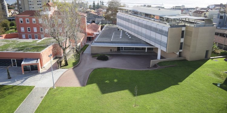 Católica Porto Business School debate a aprovação da lei que permite a gestão do canal de denúncias nas organizações