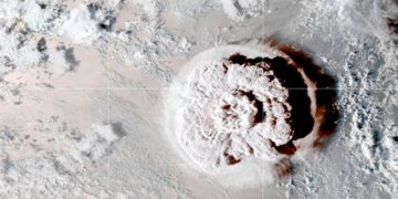 Cientistas descobrem como tsunami global de Tonga “saltou” de um oceano para outro - IDL Ciências ULisboa e IPMA lideram estudo publicado na Nature