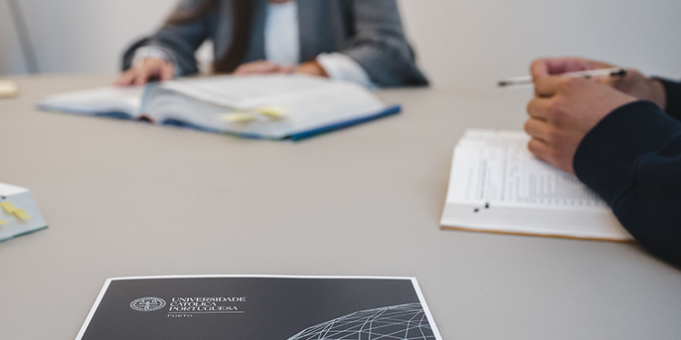 A Digitalização no Direito é tema central em encontro de professores de Direito Público