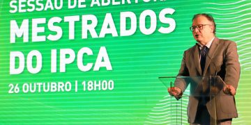 Francisco Assis defende doutoramentos nos Politécnicos