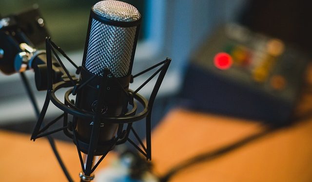 Universidade Europeia arranca com 2ª temporada do podcast “A Receita para…”