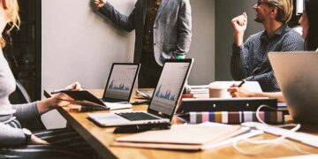 Plataforma gratuita myMentor ajuda na pesquisa de emprego e atualização de competências