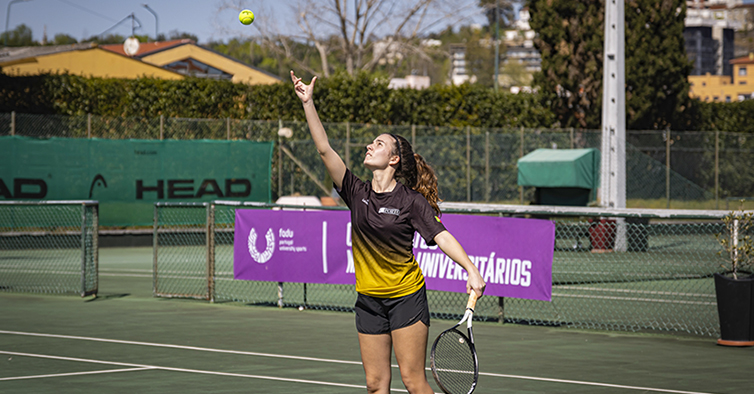 FADU - Universidade do Porto faz xeque-mate nos Campeonatos Nacionais  Universitários de Xadrez