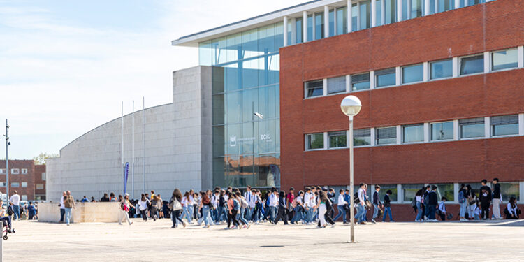 Mestrado? Todos os caminhos vão dar à… Universidade de Aveiro!