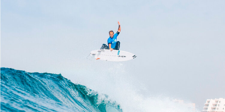 Surfista português disputou a final da etapa do Circuito Challenger Series e subiu ao 3º lugar do Ranking