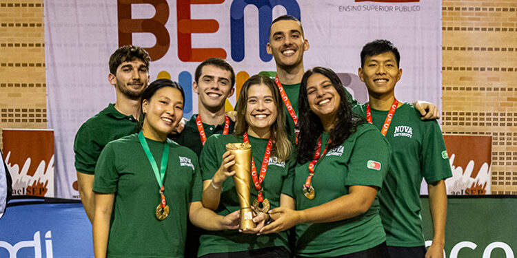 NOVA conquista título nacional universitário de Badminton e vai representar Portugal nos Jogos Europeus Universitários