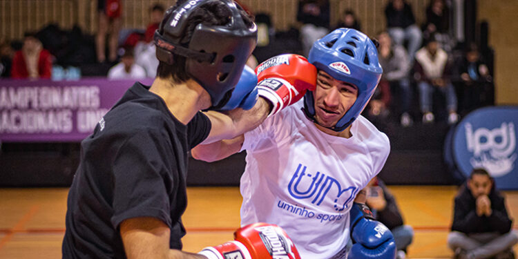 Campeonatos Nacionais Universitários de Kickboxing Light Kick disputa-se em Guimarães