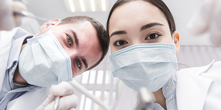 Egas Moniz School of Health & Science lança curso pioneiro em Mindfulness em Medicina Dentária: