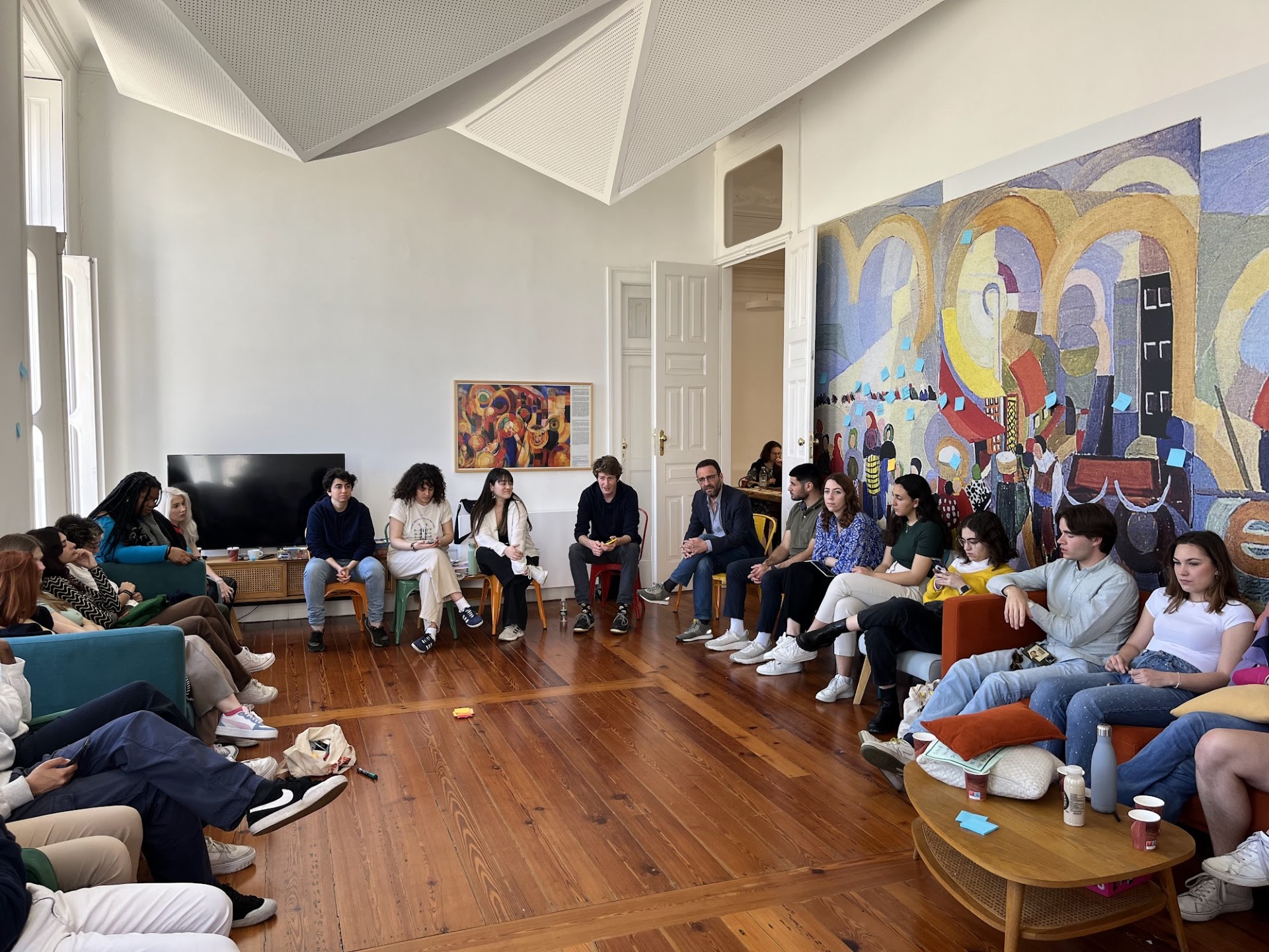 50 jovens europeus reúnem-se em Portugal para promover eleições europeias