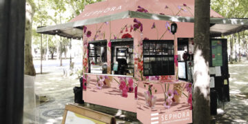 Sephora invade Avenida da Liberdade com quiosque para celebrar o Dia da Mãe