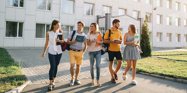 NOVA FCSH implementa oportunidades de Formação Pós-Graduada