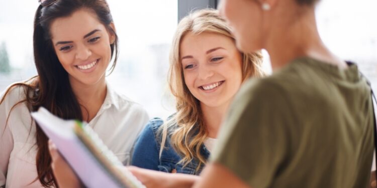 Universidade Europeia e IPAM debatem sucesso académico (e abandono no Ensino Superior)