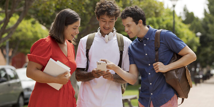 Faculdade de Ciências da Universidade de Lisboa recebe menção honrosa (da Agência Espacial Portuguesa)