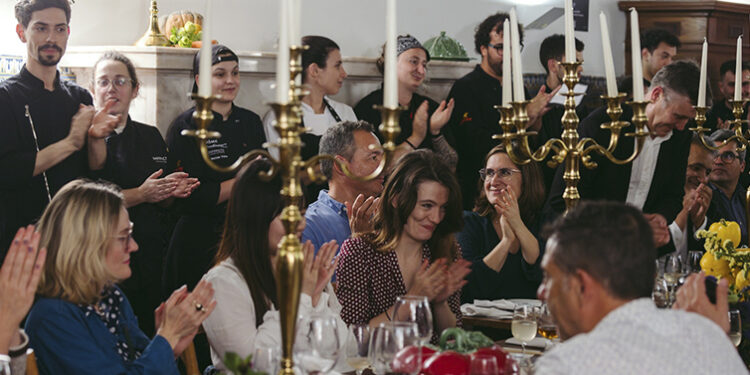 Escola Superior de Hotelaria e Turismo do Estoril conquista o pódio dos "Gourmand World Cookbook Awards"