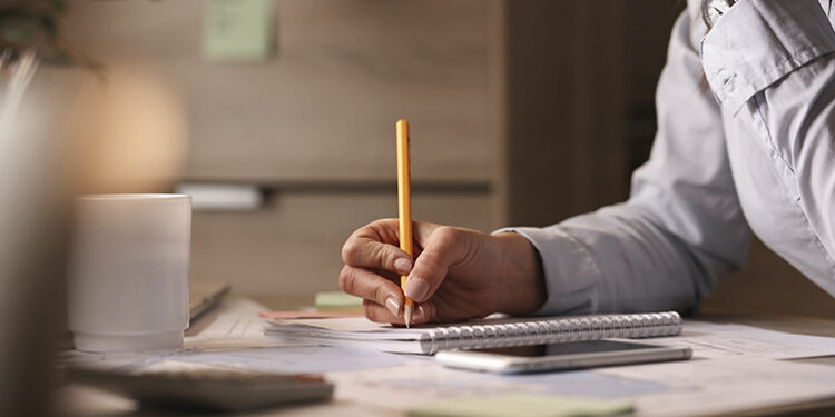 INDAQUA entrega Bolsas de Estudo (a universitários do Porto, Minho e Aveiro)