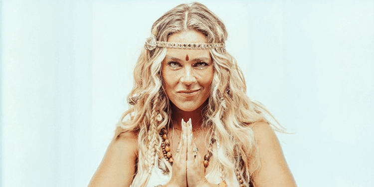 Inês Aires Pereira anuncia novas datas para "Namastê"