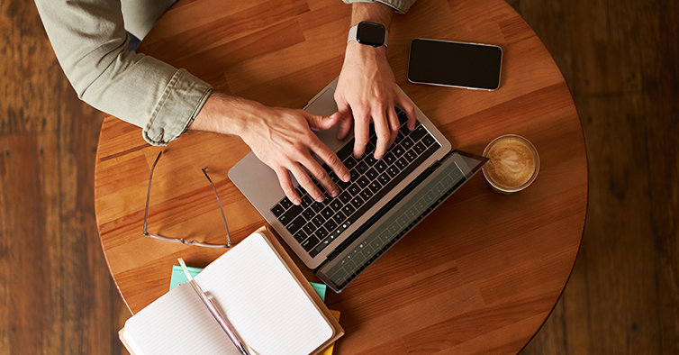 Fundação José Antonio Llorente lança Bolsas de Estudo (para jovens talentos)