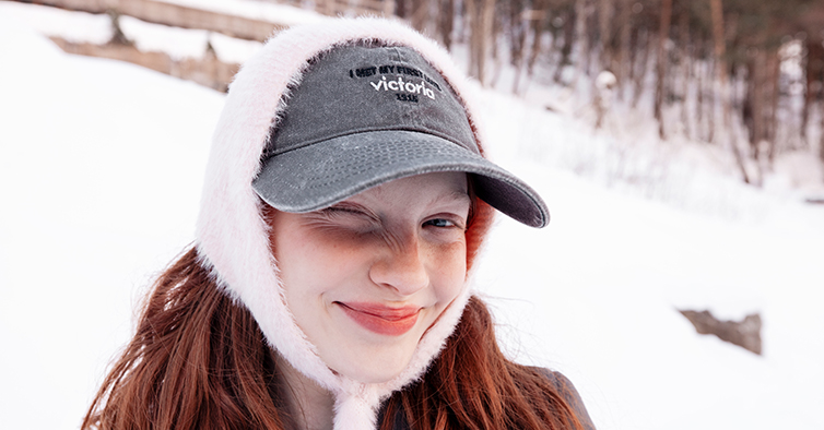 "Snow (and Xmas) Much Fun" garante acabamentos glitter e metálicos